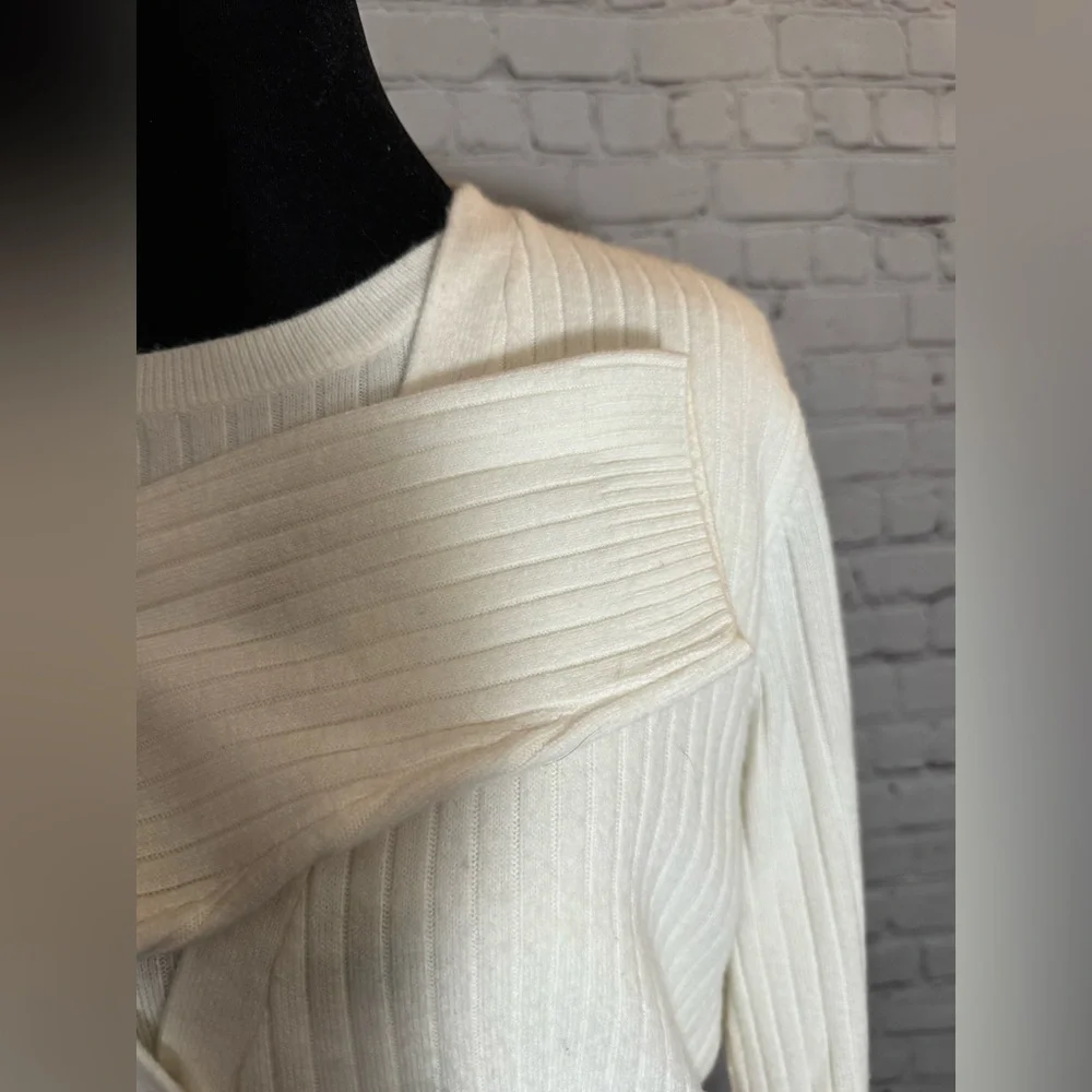 Alfred Dunner Cream V-Neck Button Cardigan - Picture 7 of 11